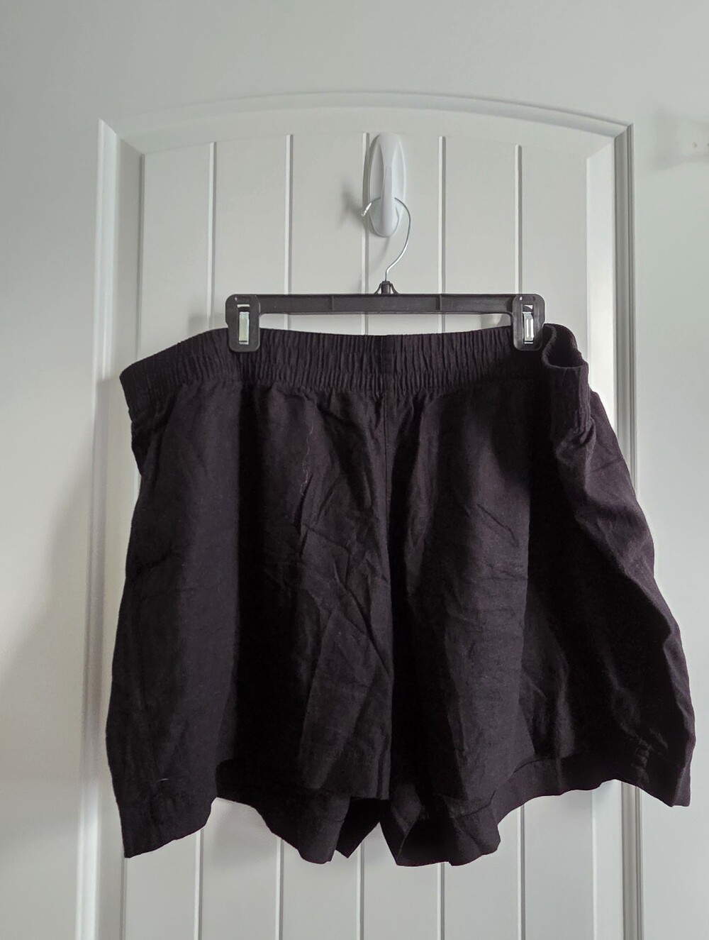 Old Navy Black Women's Elastic-Waist Shorts Plus Size XXL